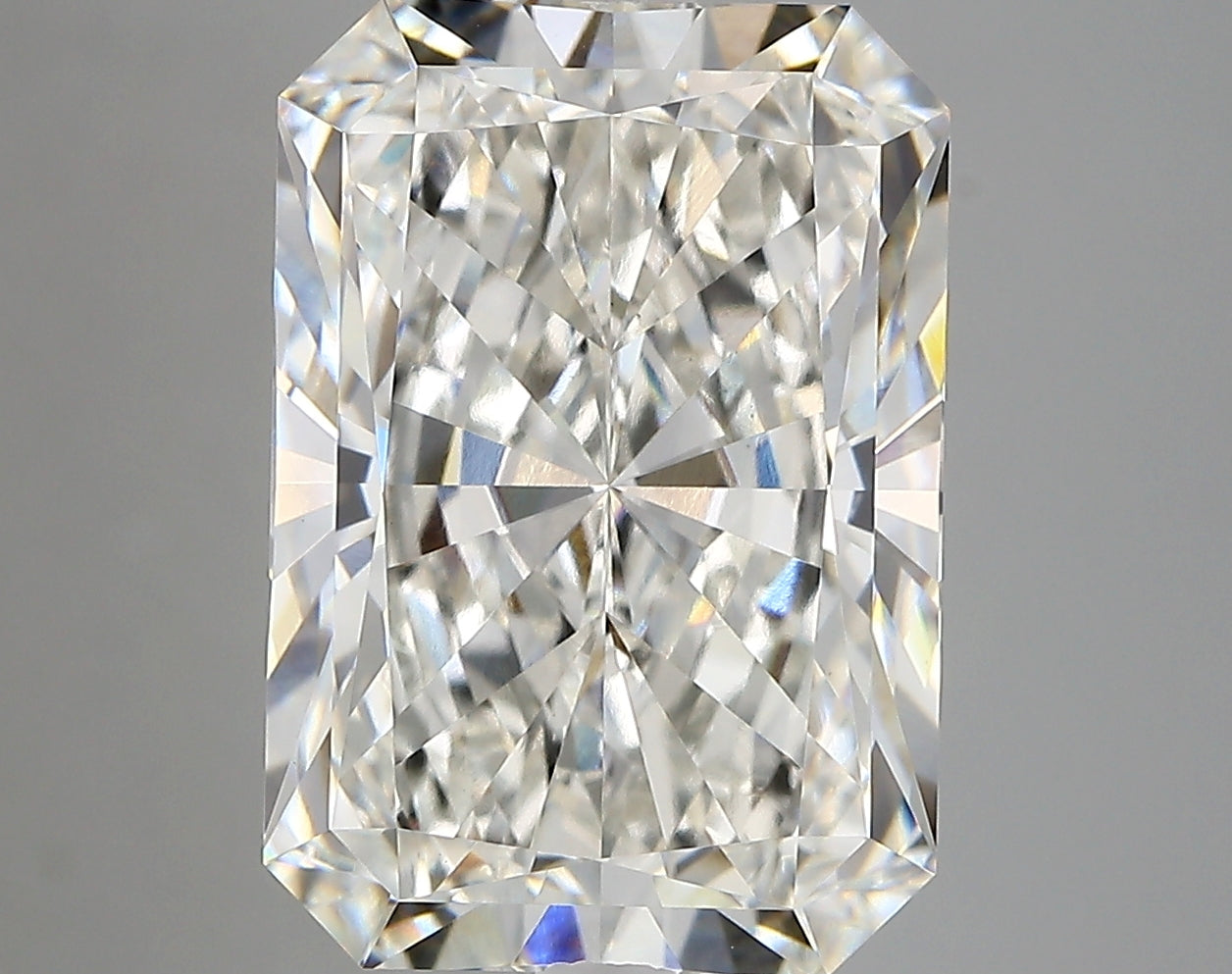 7.67 carat Radiant diamond Excellent cut F color VVS2 clarity