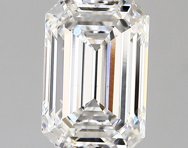 2.72 carat Emerald diamond Excellent cut E color VVS2 clarity