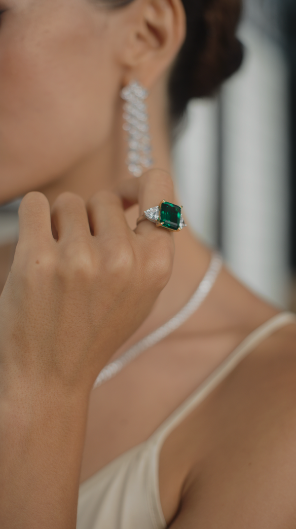 Adila Emerald Green Ring Sterling Silver