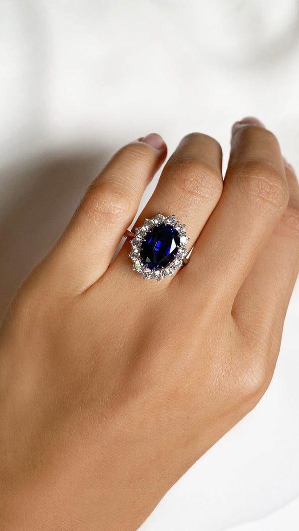 Bernice Sapphire Oval Ring