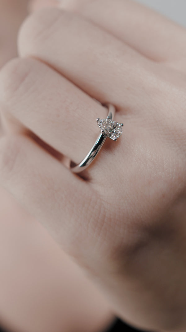 Beth Ring 18K White Gold