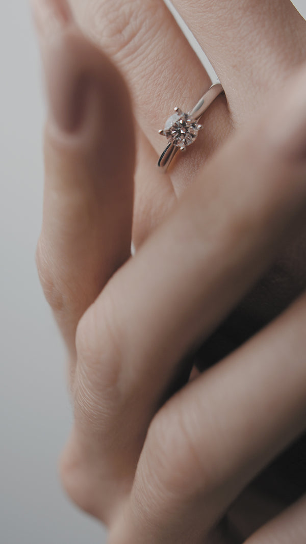 Caroline Ring 18K White Gold