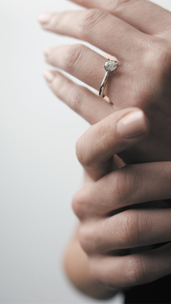 Caroline Ring 18K White Gold