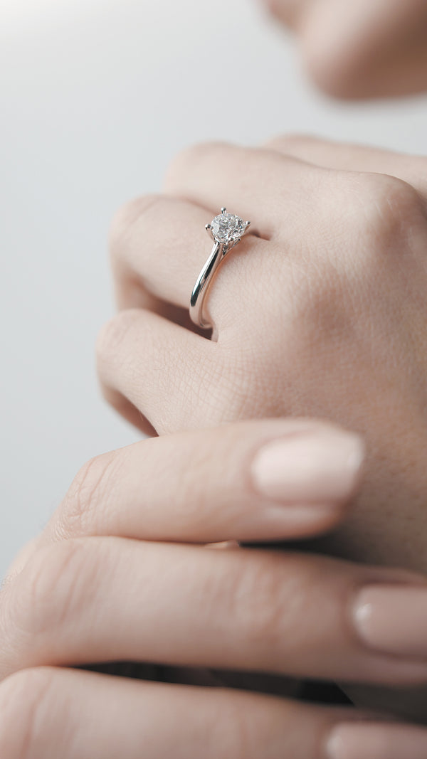 Caroline Ring 18K White Gold