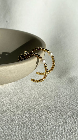 Cady Beads with Pearl Medium Hoop Gold Vermeil