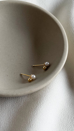Cady Pearl and Bead Stud Gold Vermeil