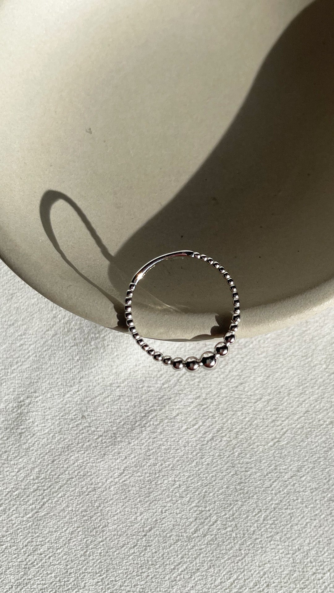 Cady Bead Ring Silver