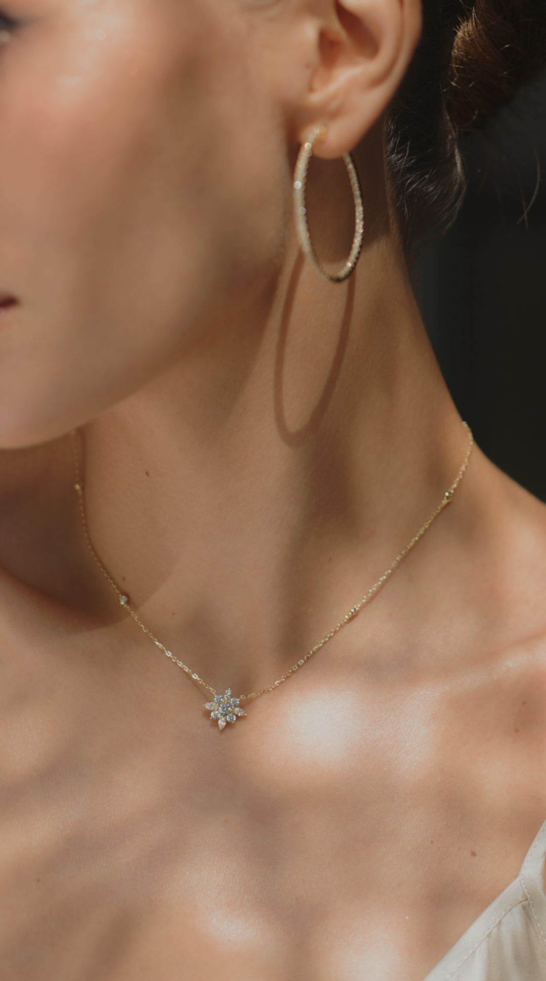 Camelia Necklace Gold Vermeil