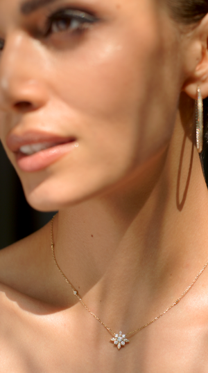 Camelia Necklace Gold Vermeil