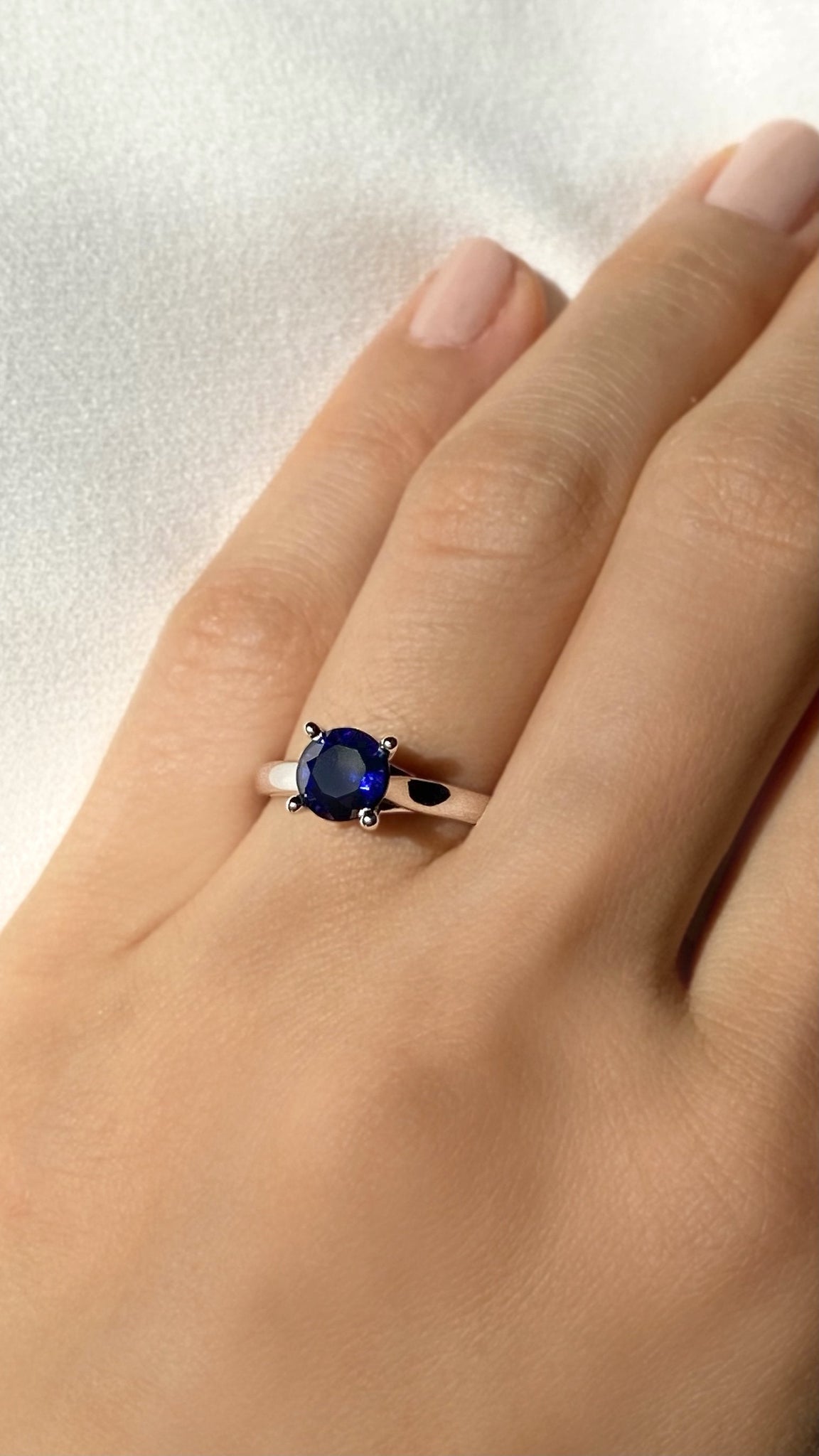 Simple blue sapphire ring online