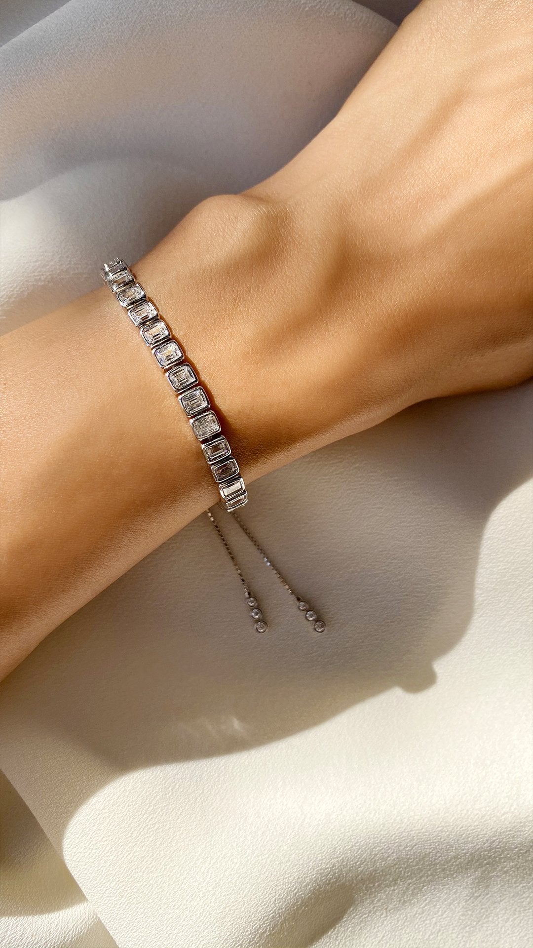 Cassidy Bracelet White Gold Plated