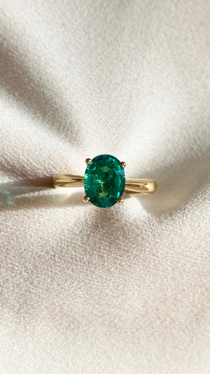 Emerald ring online gold band
