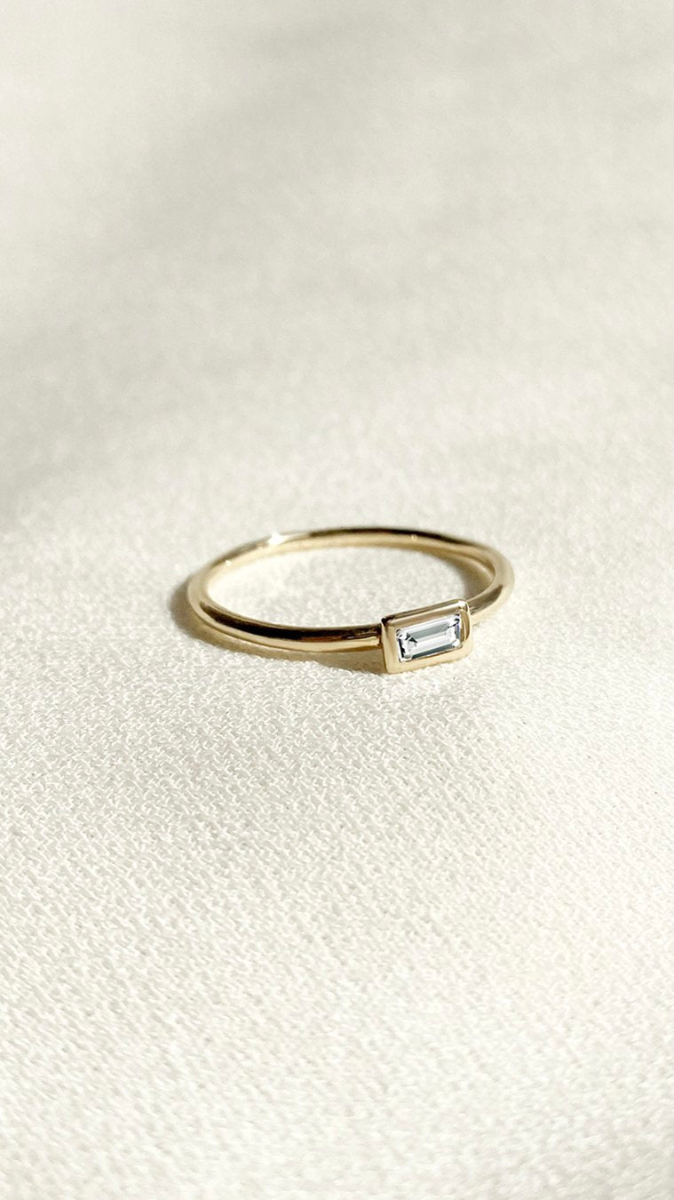 Elin Ring 9K Yellow Gold