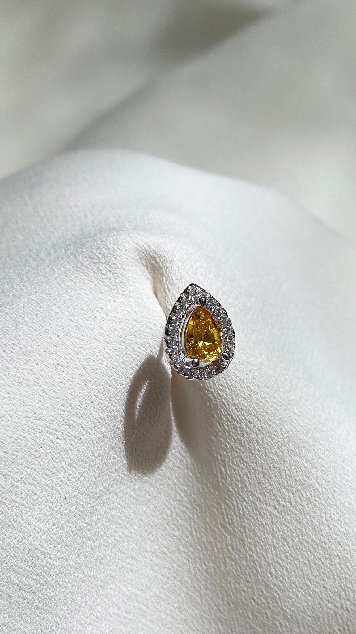 Emile Yellow Studs Silver