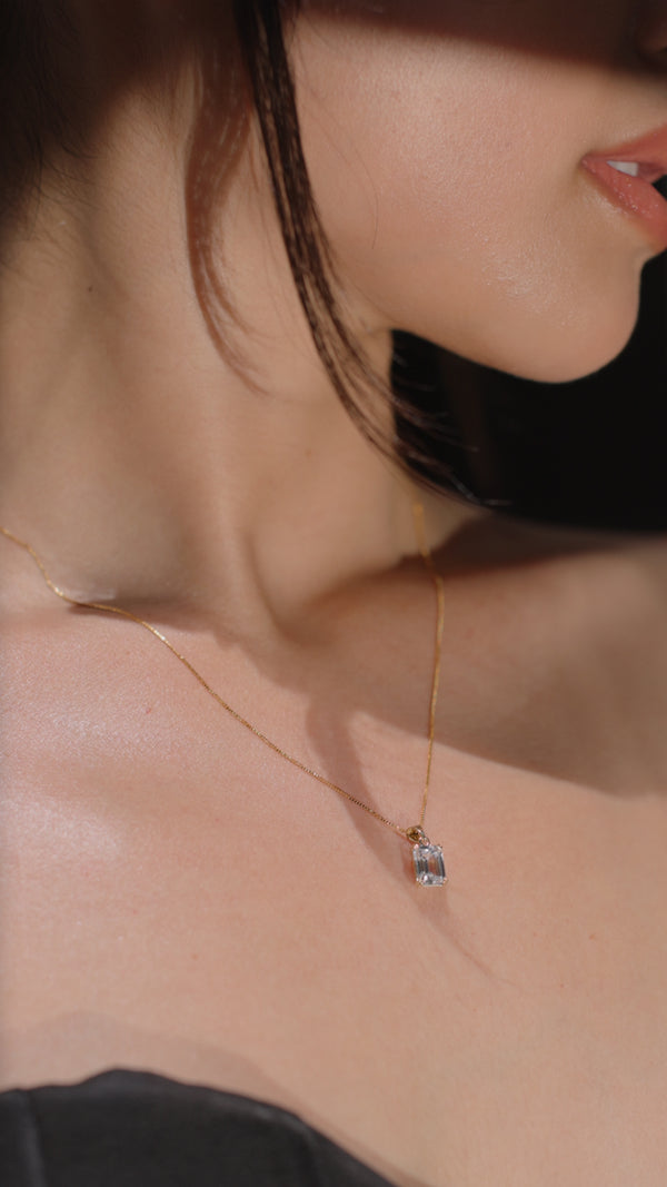 Fulton Pendant 9K Yellow Gold