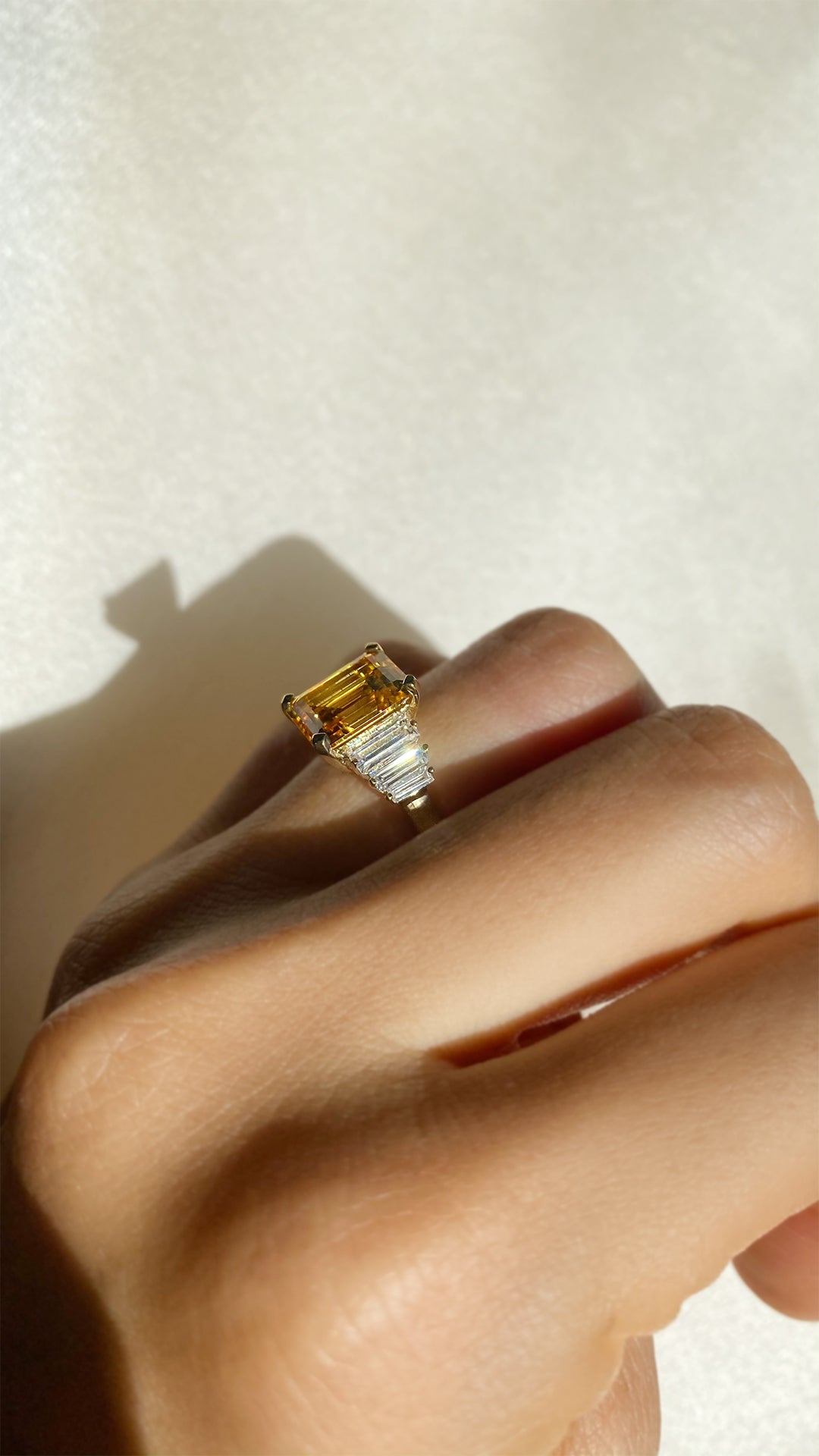 Isla Canary Emerald Ring White Gold