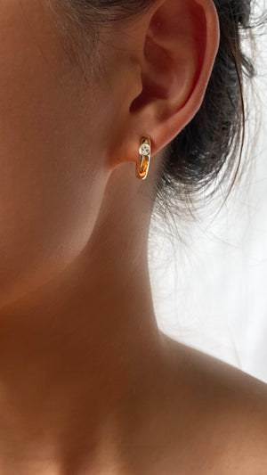 Lonny Hoops