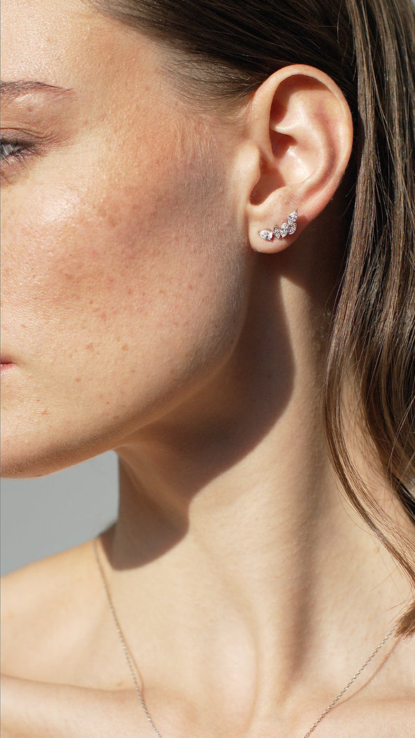 Petunia Stud Earrings 9K White Gold