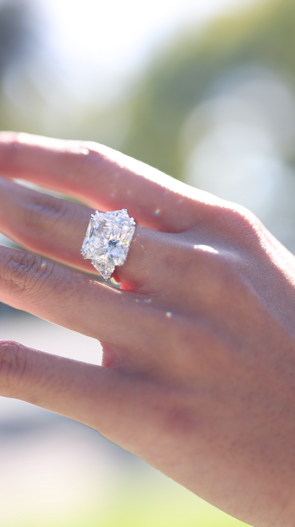 Jessica Ring 9K White Gold