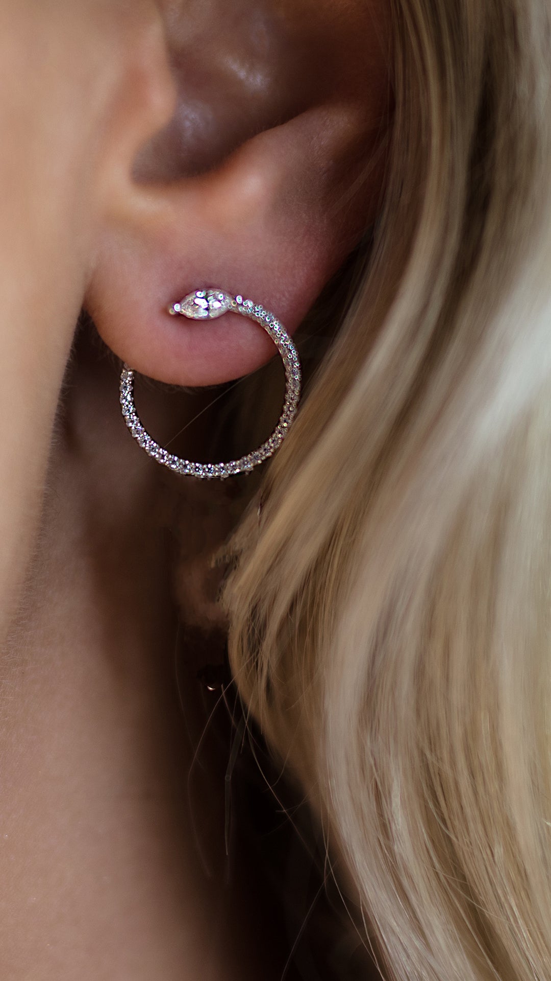 Gaea Hoops Silver
