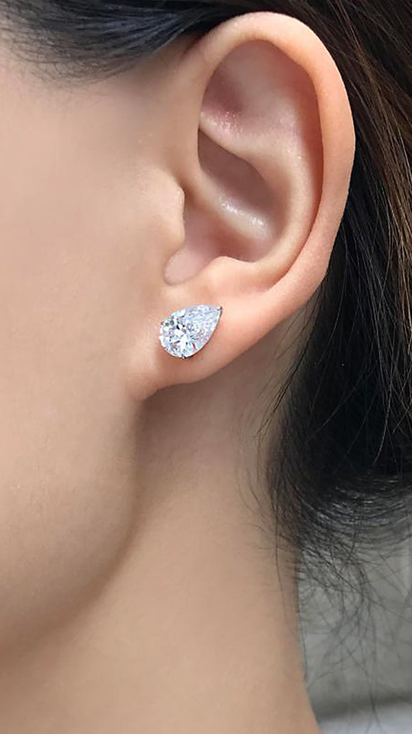 Cecile 2.5ct Stud Earrings 9K White Gold
