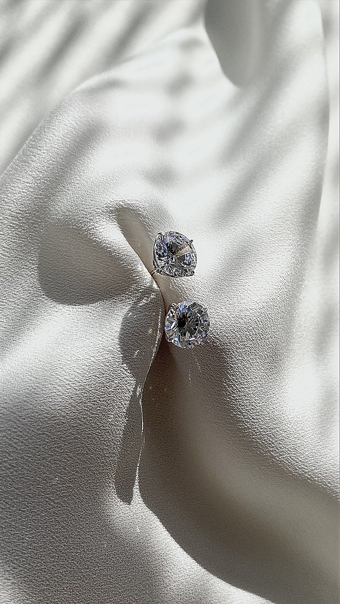 Irene Diamond Stud Earrings 18K White Gold