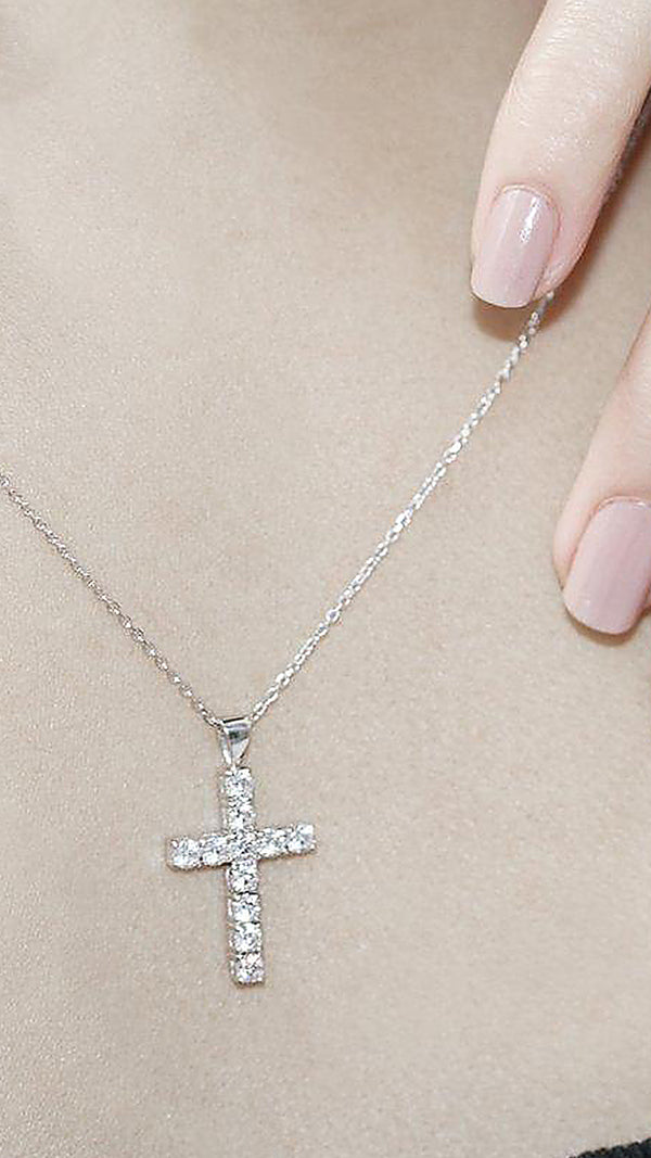 Ashton Cross Pendant