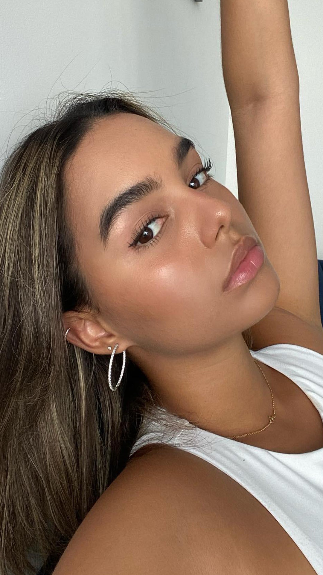 Amaia Medium Hoops