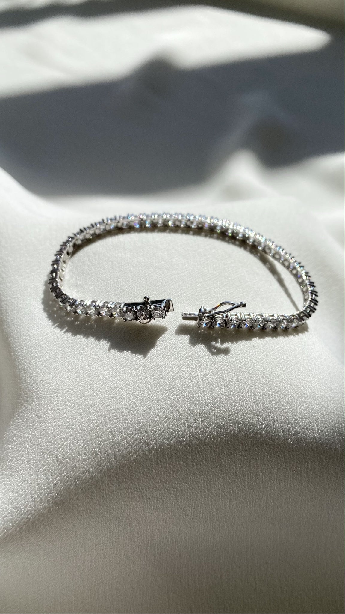 Vianne Round Prong Tennis Bracelet Silver