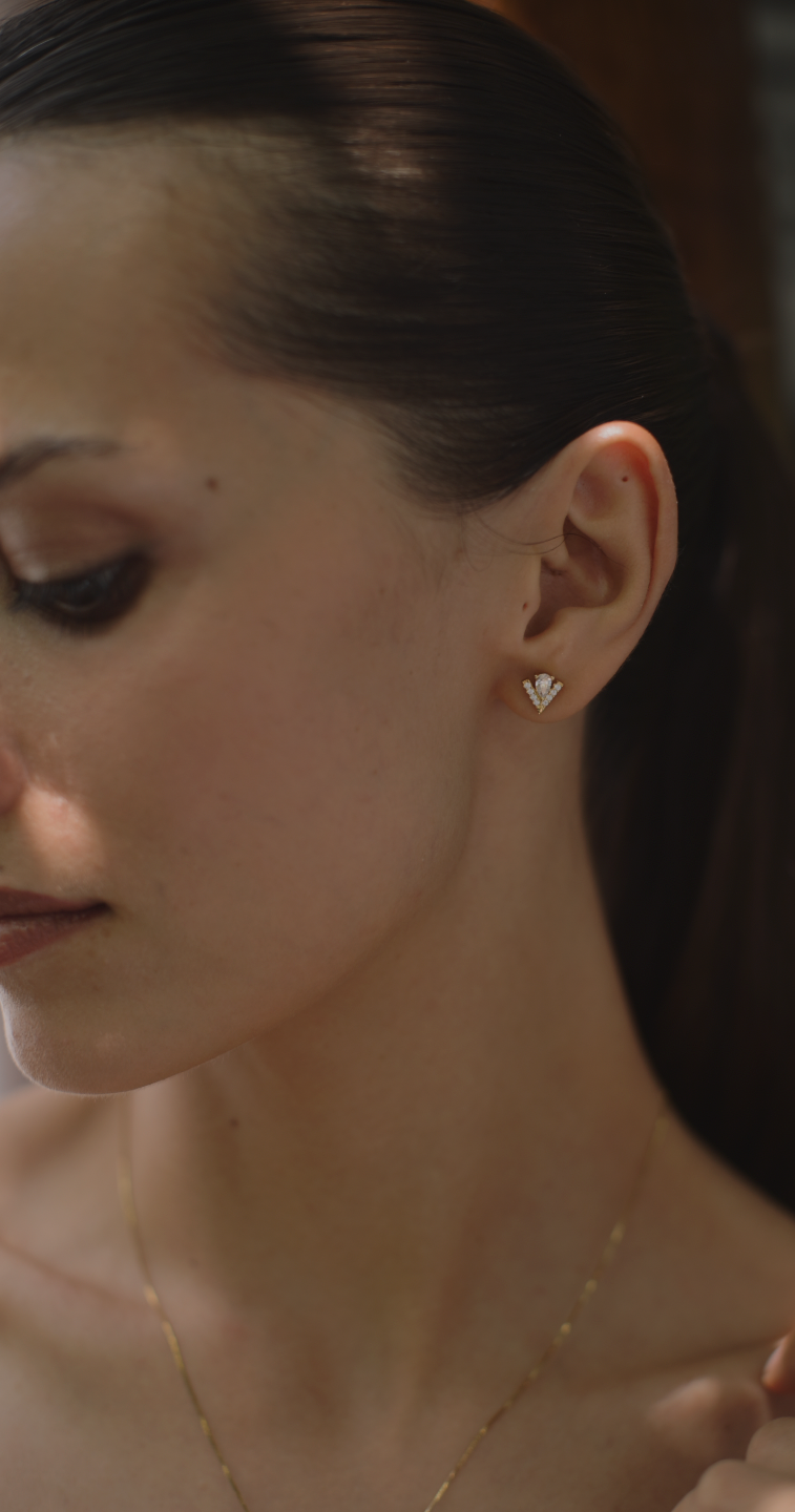 Victoria Stud Earrings Gold Vermeil
