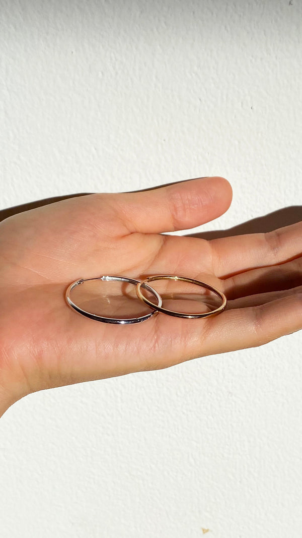 Viola Hoops White Gold