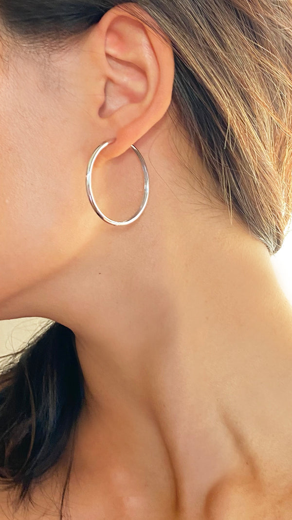 Viola Hoops White Gold