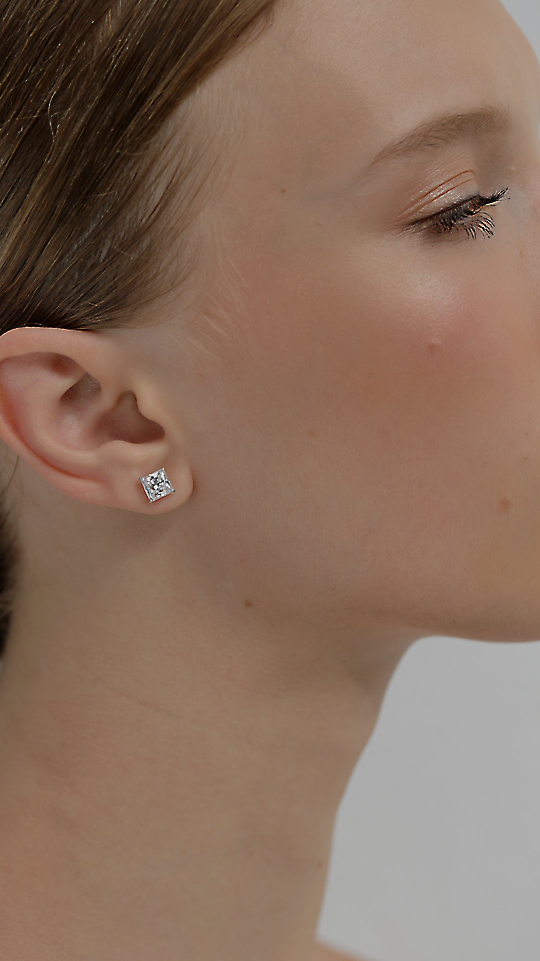 Zara Stud Earrings 9K White Gold