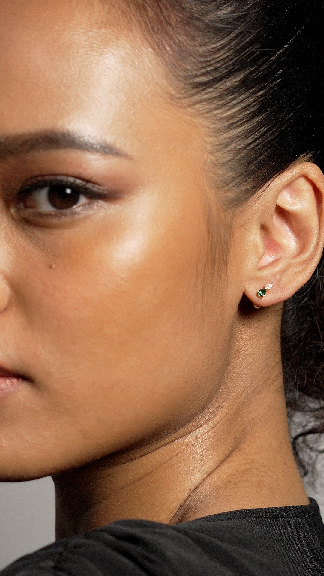 Zeta Studs Emerald Gold Vermeil